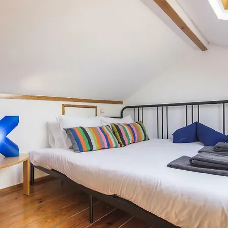 The Castle Life In 3bdr Apartment Lisbon